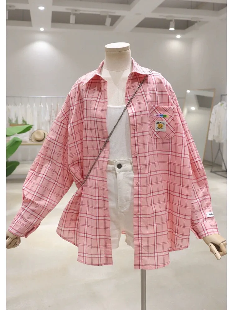 Breathable pocket small smiley patch 2024 summer loose medium and long cotton thin sunscreen long-sleeved plaid shirt for women