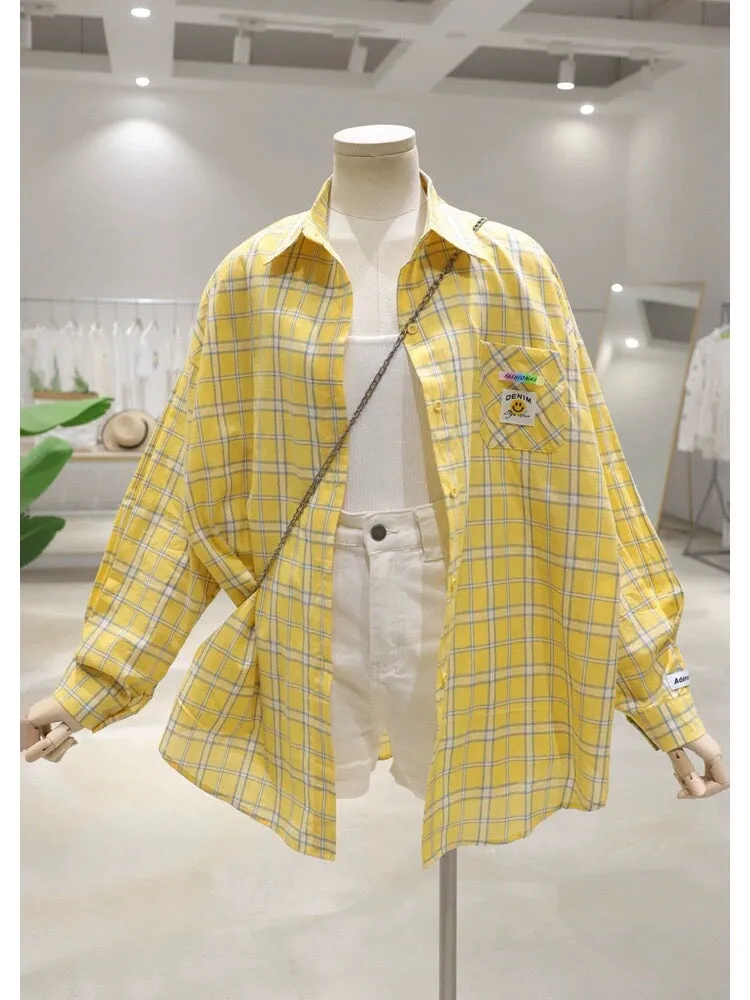 Breathable pocket small smiley patch 2024 summer loose medium and long cotton thin sunscreen long-sleeved plaid shirt for women