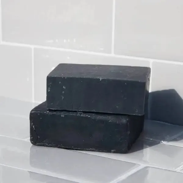 CHARCOAL DETOXIFYING BODY WASH BAR