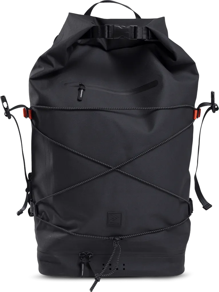 IAMRUNBOX Spin Bag 30L Black | Buy IAMRUNBOX Spin Bag 30L Black here | Outnorth