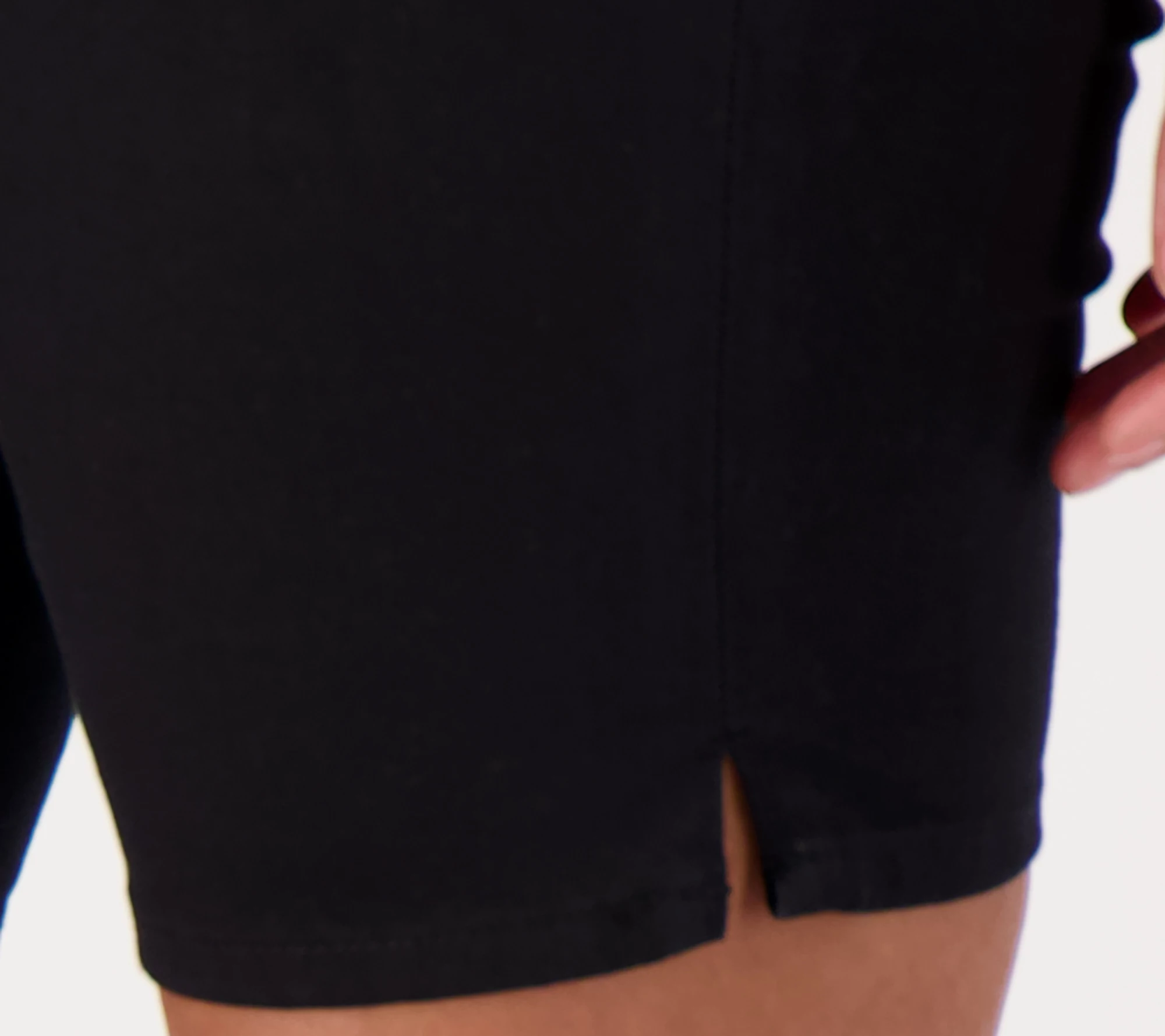 NYDJ Ella Short- Black