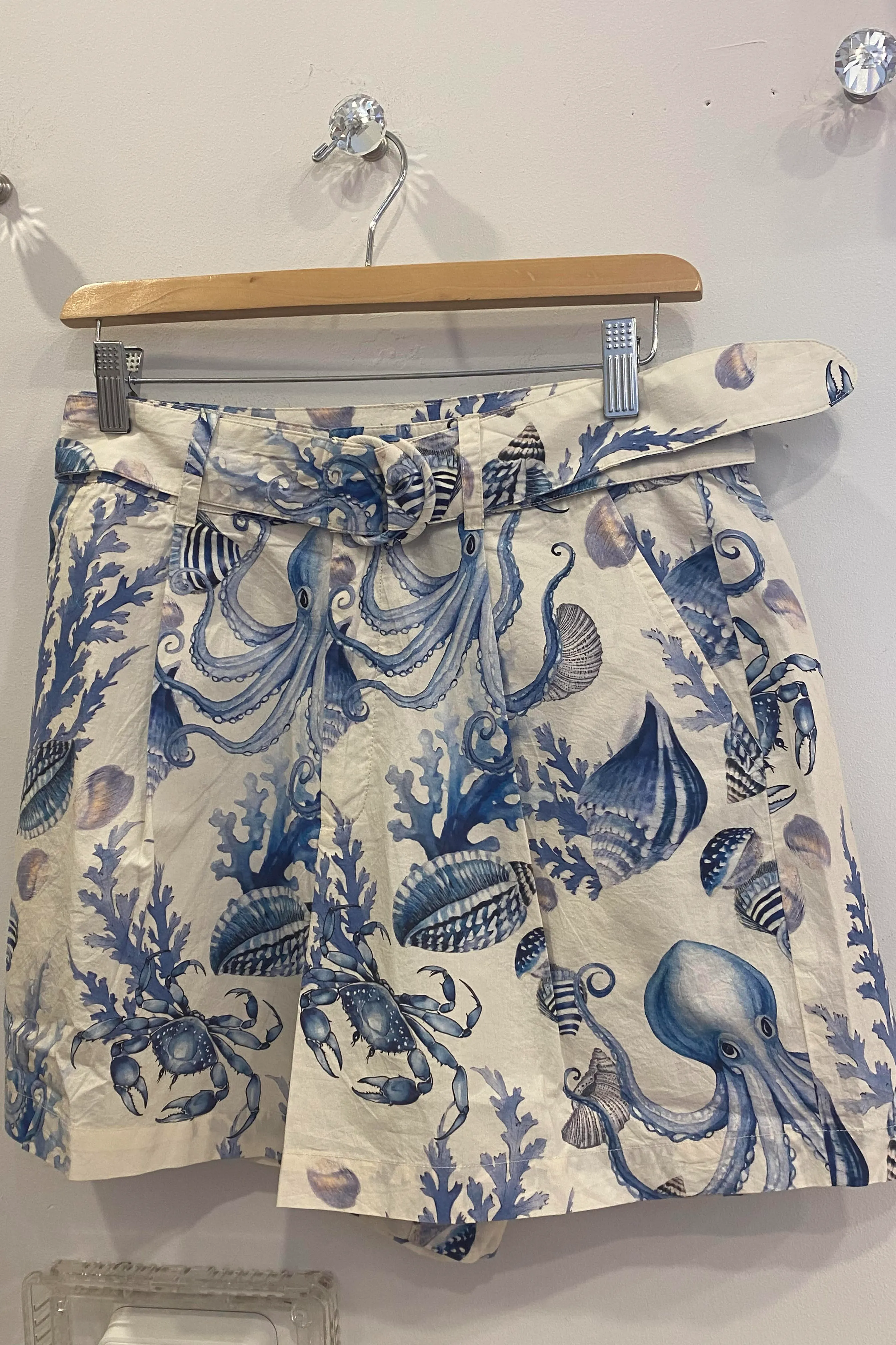 Willa Trouser Short - Aquatic Octopus Pattern Short with Belt